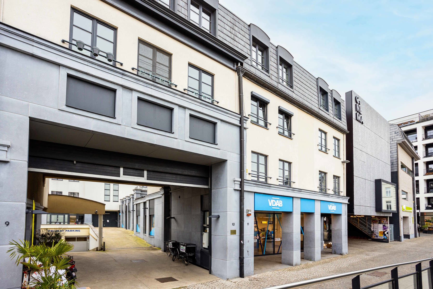 Appartement op topligging in het centrum van Aalst! foto {{pictureIndex}}