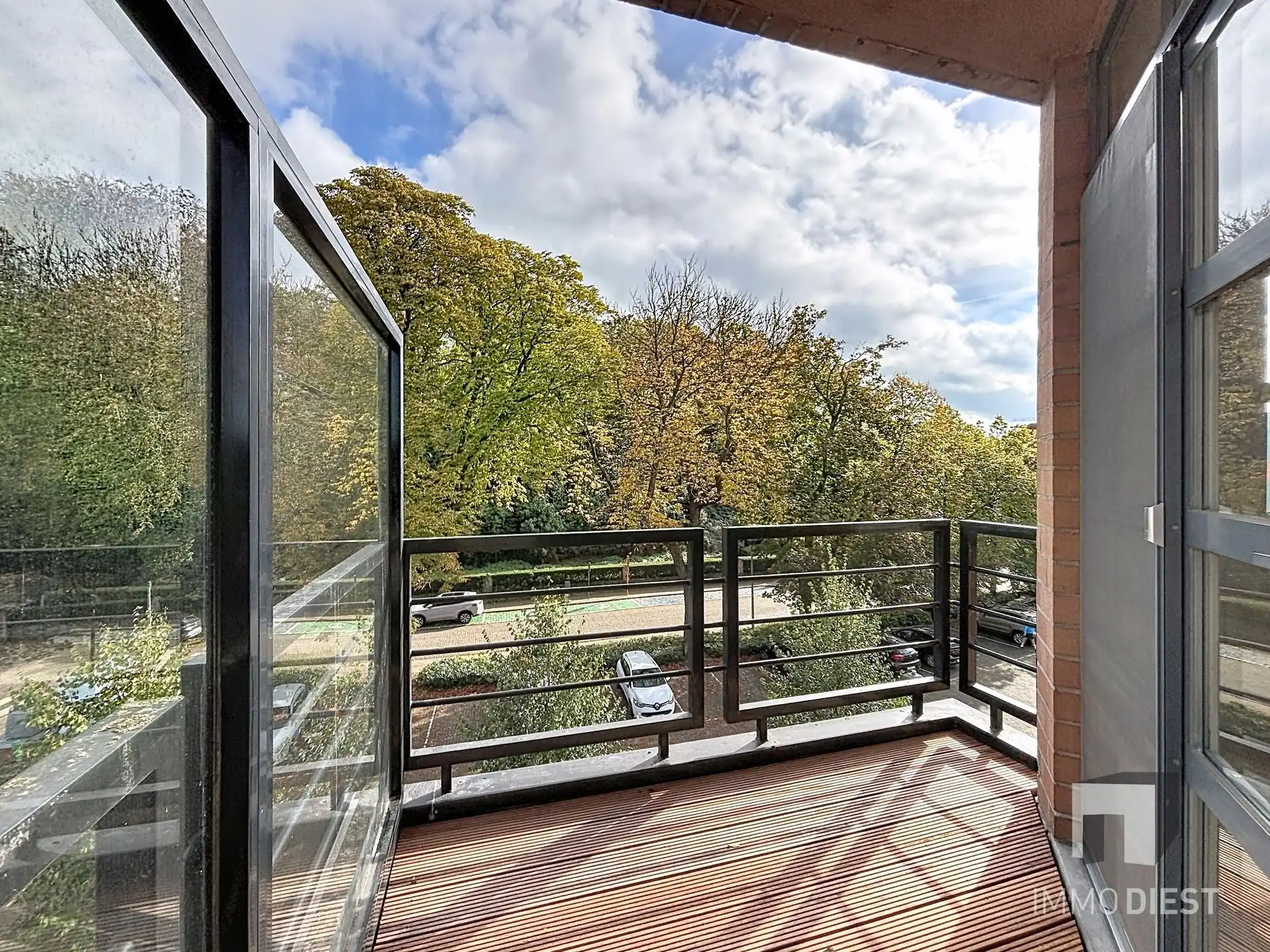 Appartement met 2 slaapkamers op topligging in centrum Diest. foto 9