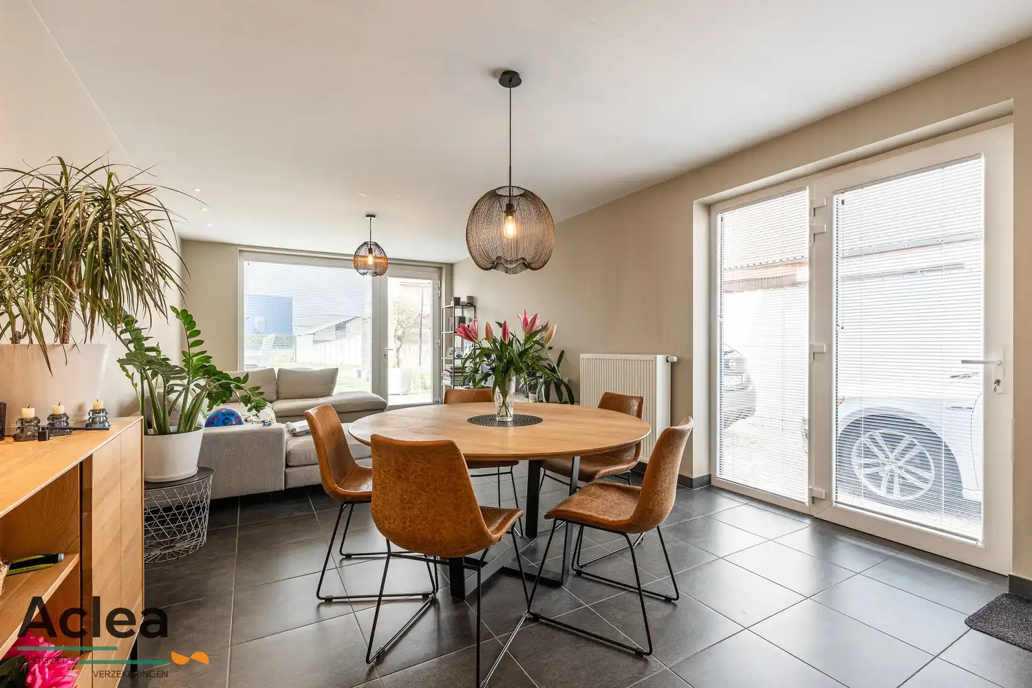 Sfeervolle energiezuinige HOB met diepe tuin foto 3