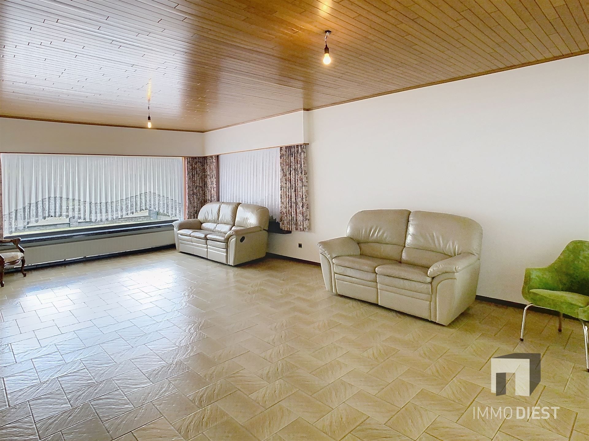 Te renoveren woning op 20,87are &  prachtige groene locatie foto 13
