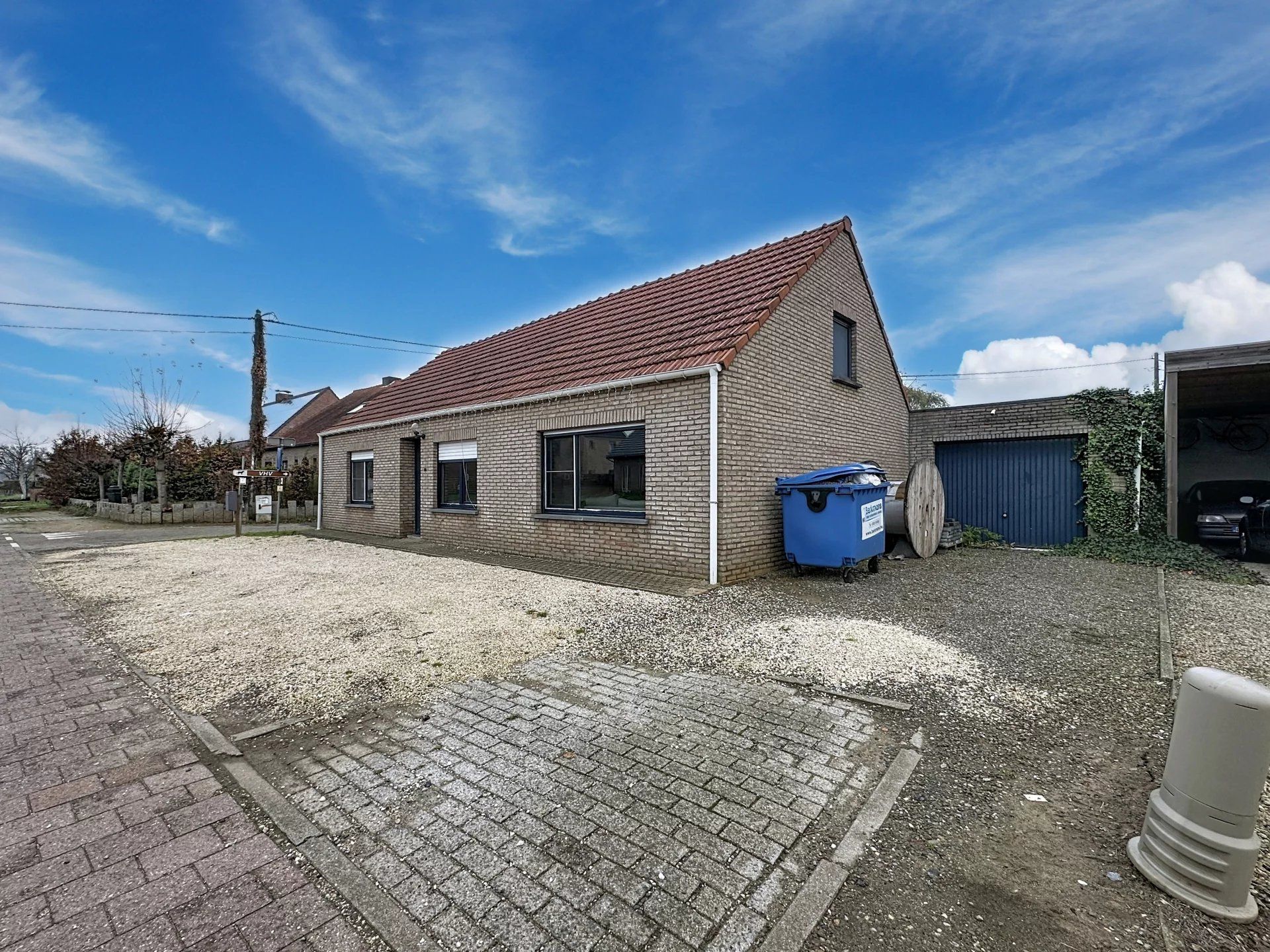 Gelijkvloerse woning met tuintje en momenteel 4 slaapkamers foto 16