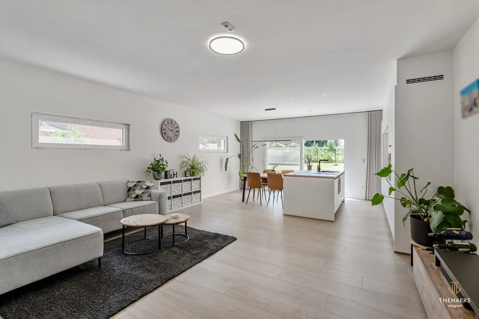 Instapklare woning met 4 slaapkamers op een rustige ligging nabij het kasteel van Duras. foto 2