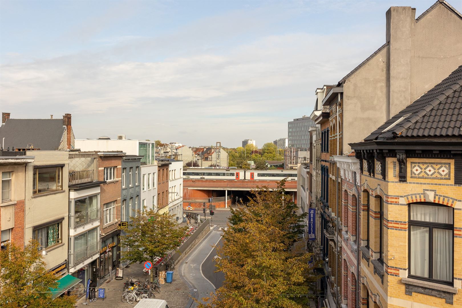 Authentiek wonen met modern comfort foto 16