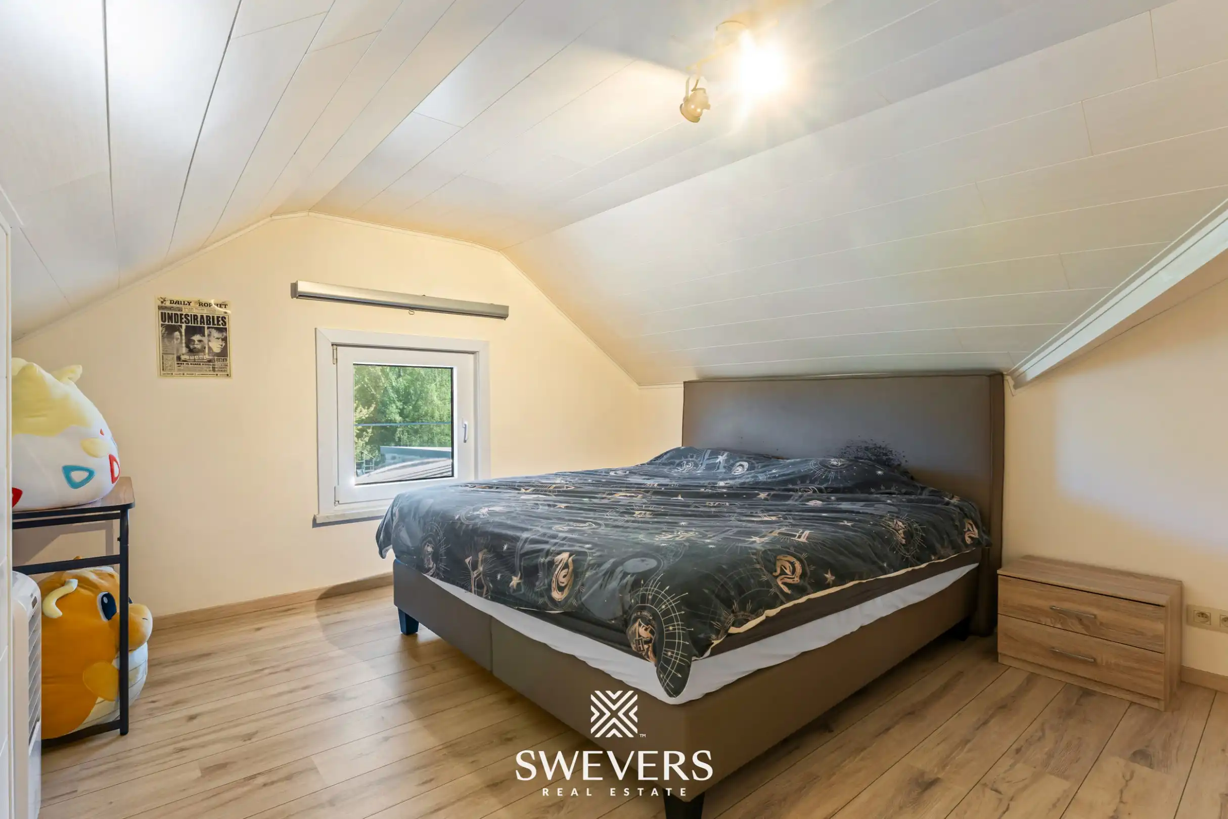 Instapklare, volledig gerenoveerde rijwoning met 3 slaapkamers en ruime tuin in Wellen foto 15