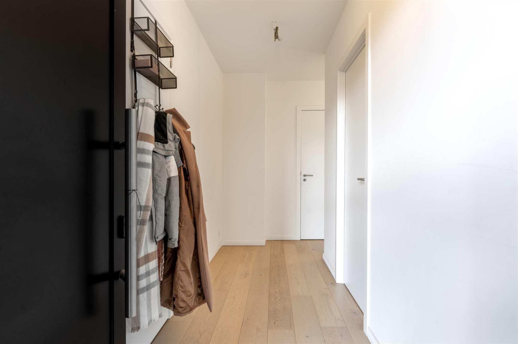 Ruim & modern appartement met groot terras in Steendorp foto 4