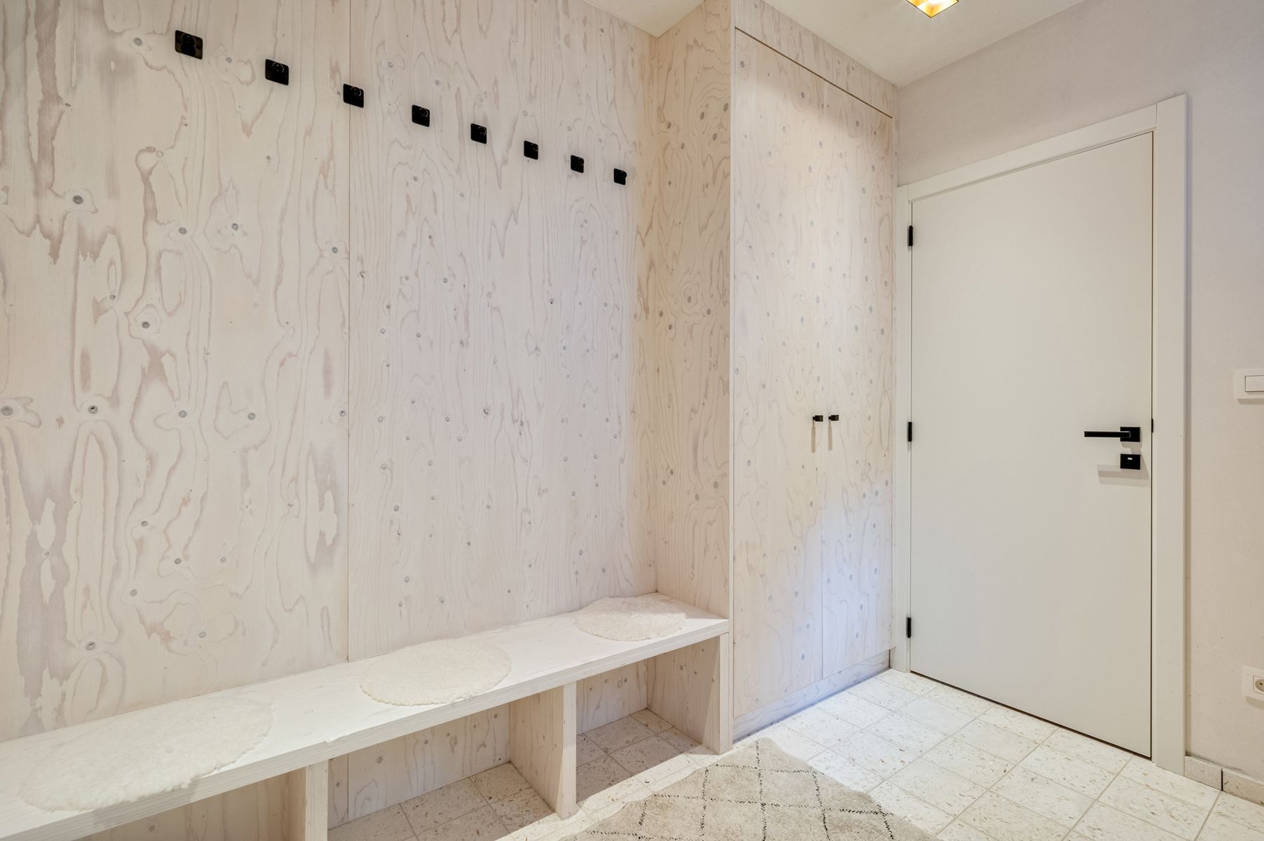 Stijlvolle energiezuinige gezinwoning 4slpk’s en tuintje! foto 12