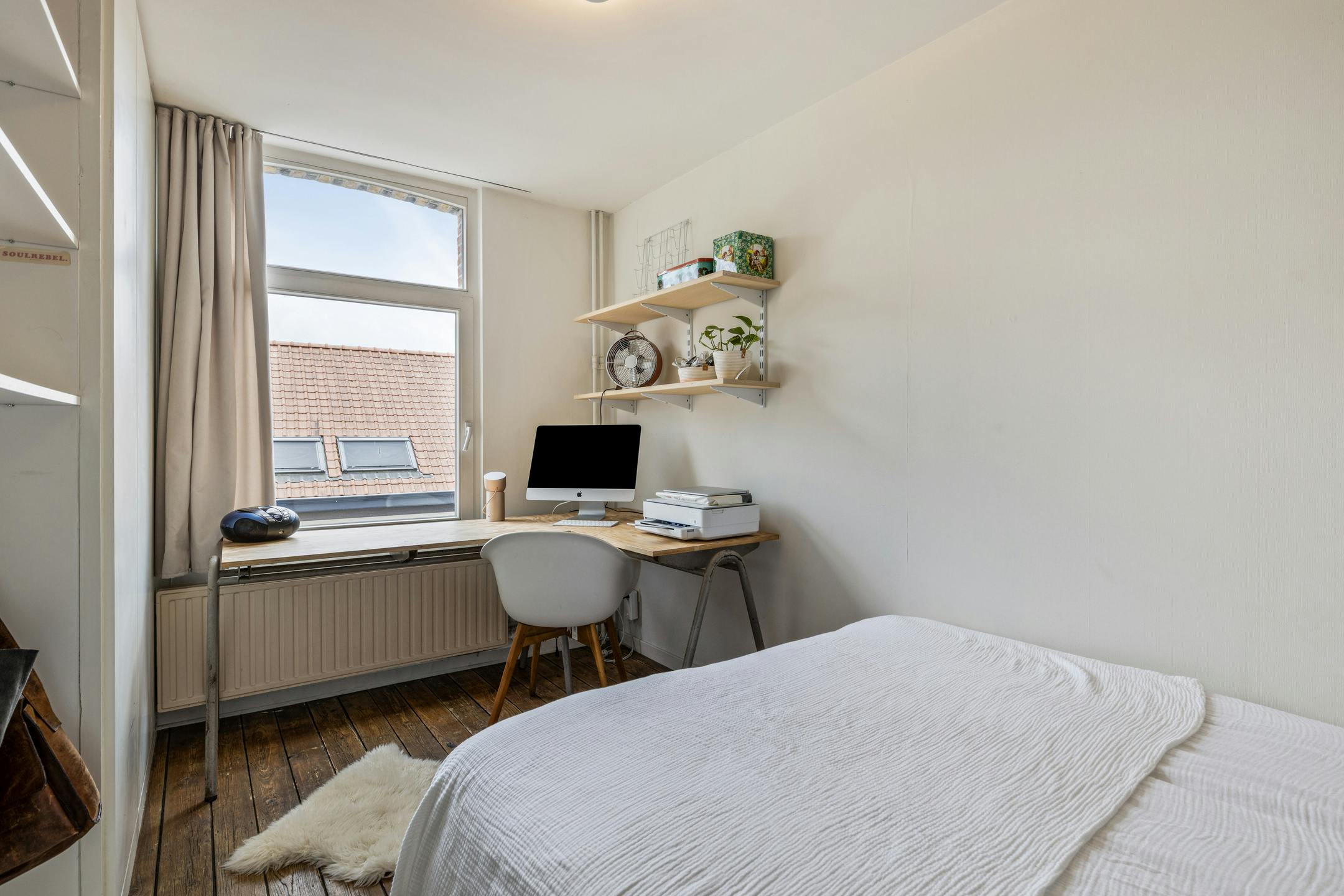 Instapklaar huis met 4 slaapkamers en 2 badkamers in Wilrijk foto 19