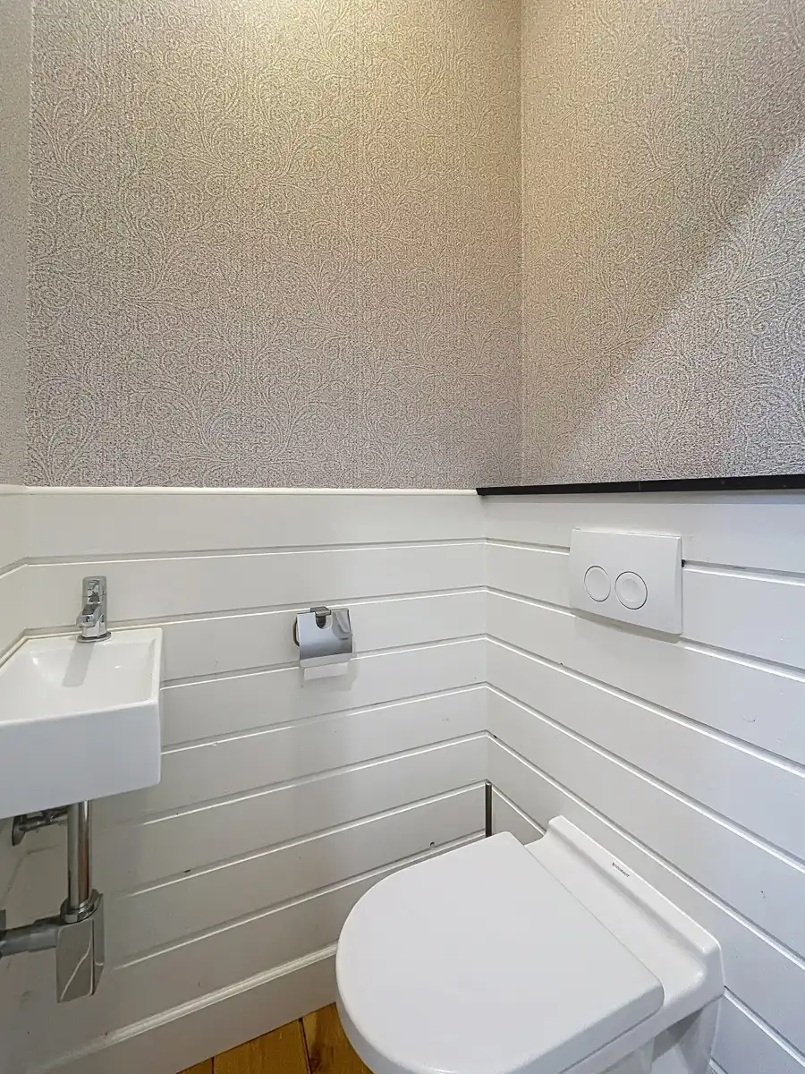 Authentieke woning met 2 slaapkamers in centrum Bree.  foto 4