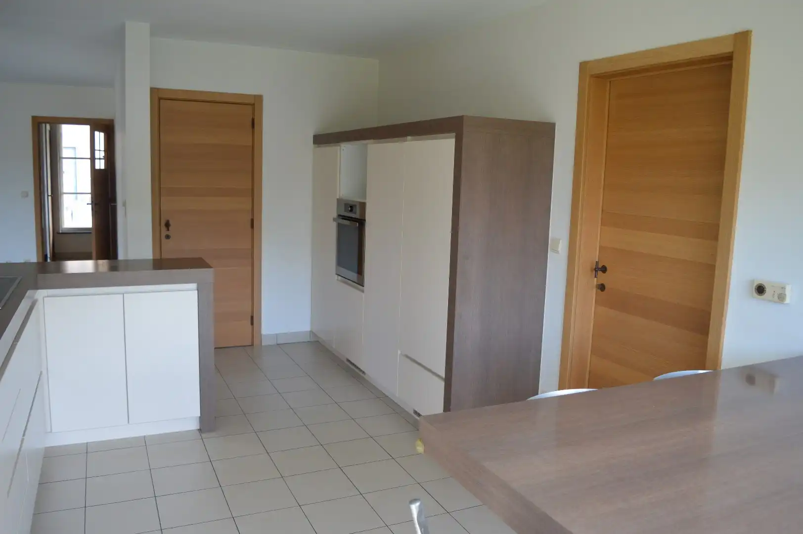 Mooi gelegen villa foto 8