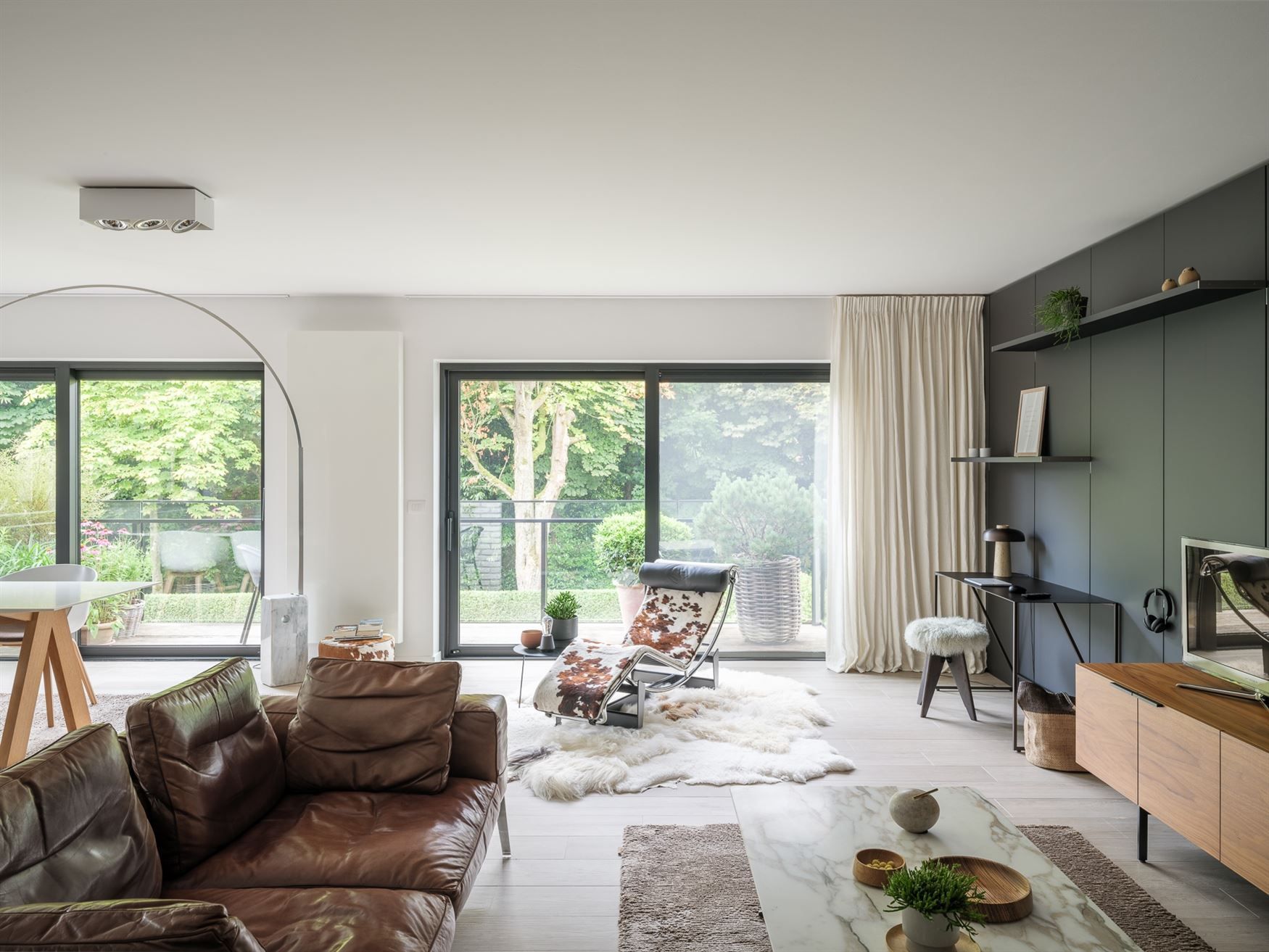 Luxueus villa-appartement met tuin foto 1