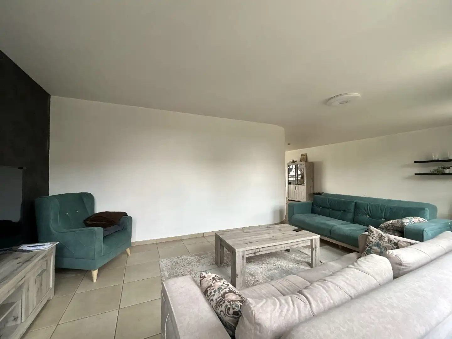 Ruime triplex in Haacht centrum foto 4