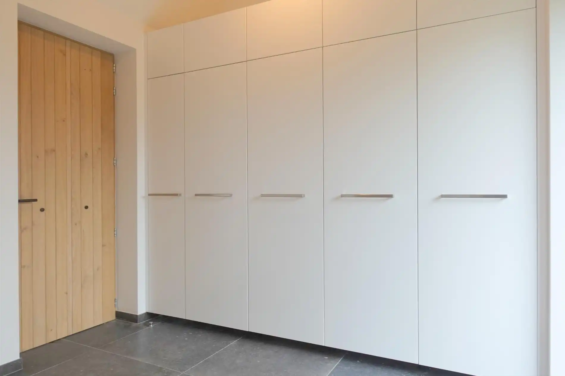 Prachtige villa met ruime tuin, landelijk uitzicht en uitgebreid beveiligingssysteem foto 7