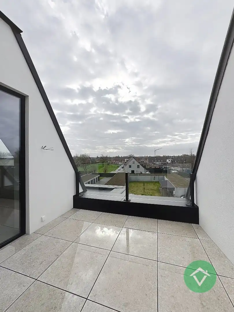 Uniek nieuwbouw appartement met 2 slaapkamers en veel zonlicht te Eernegem foto 12