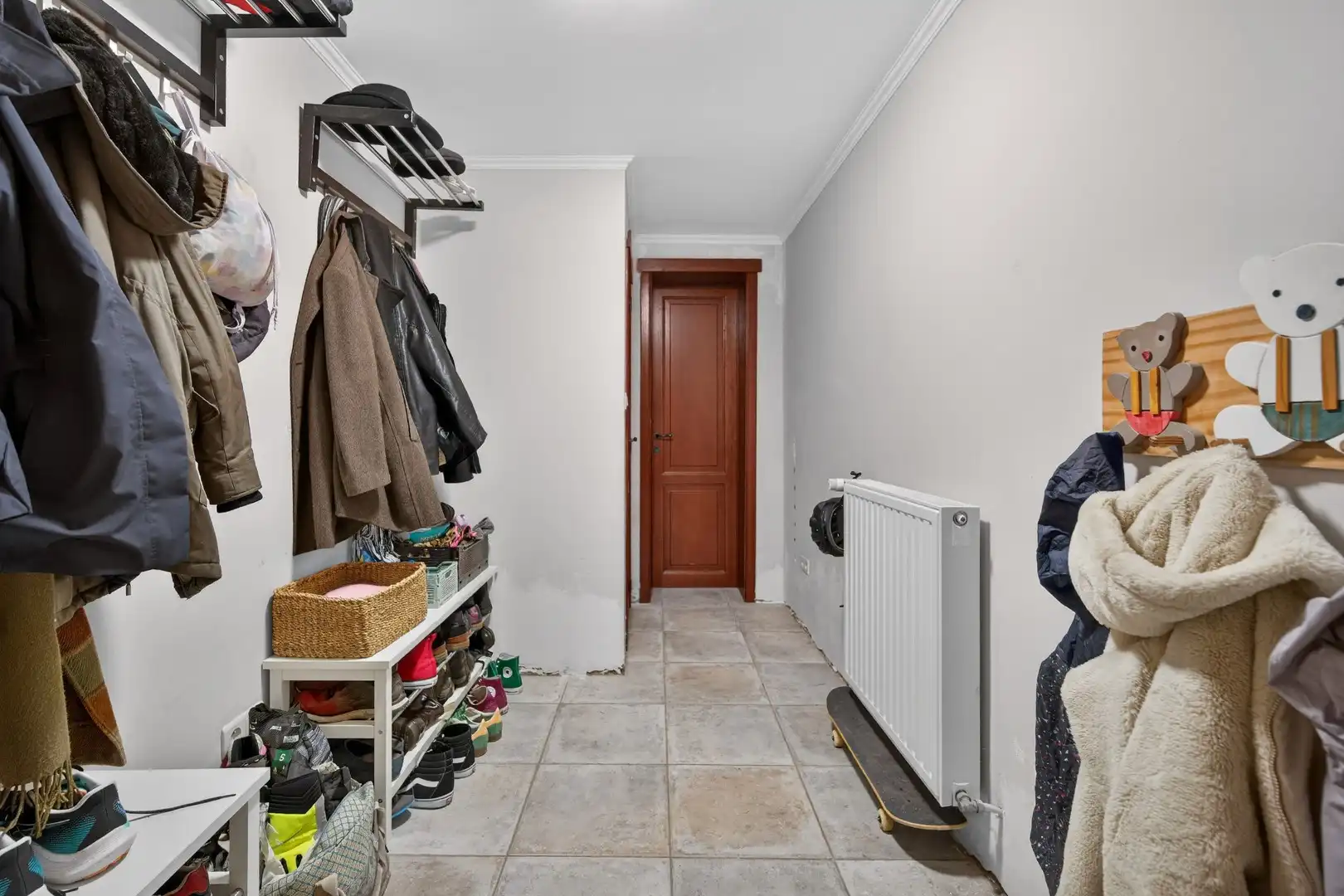 Ruime en instapklare woning met tal van mogelijkheden in Tienen. foto 3