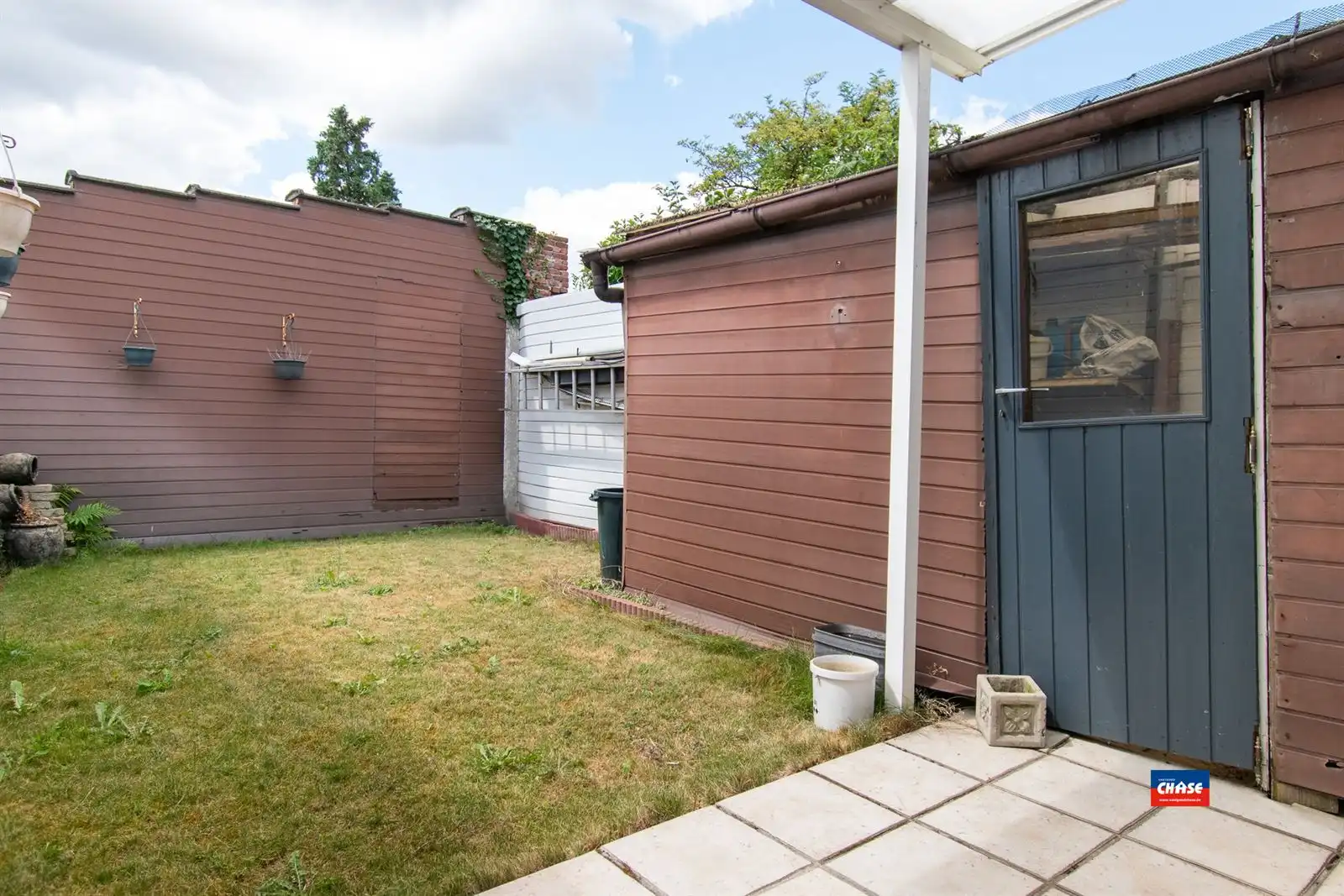 Rijwoning met 2 slpks en tuin foto 9