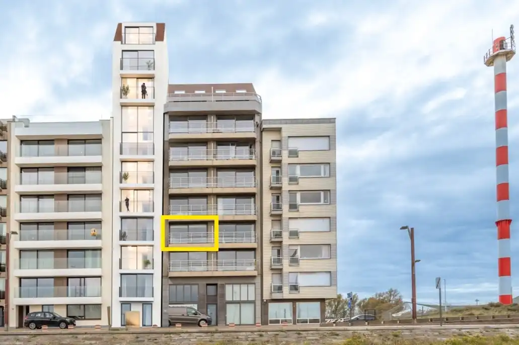 Designappartement met panoramisch zeezicht! foto 19