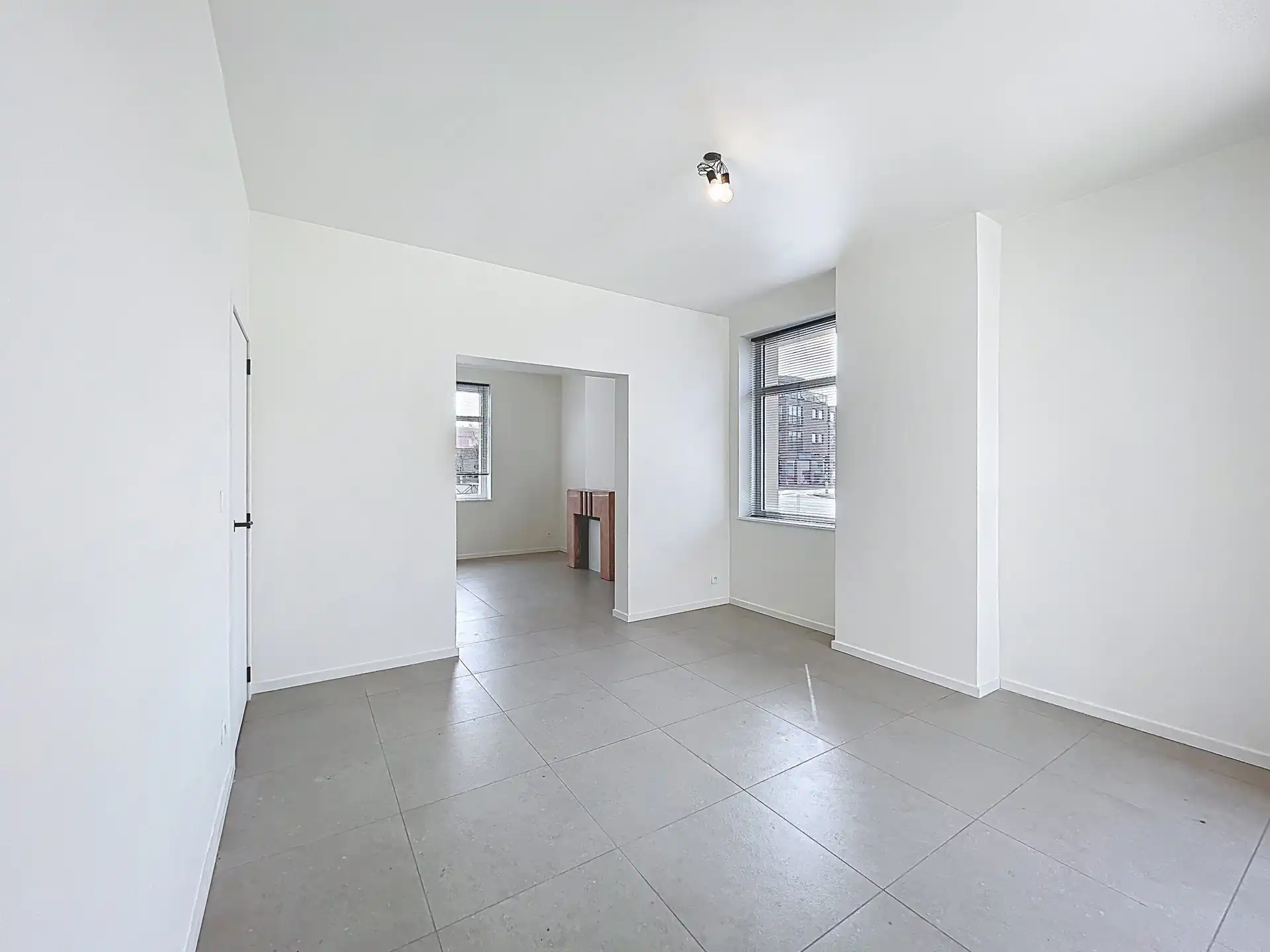 Gerenoveerde woning met 3 slp en ruim terras te Zwijnaarde foto 9