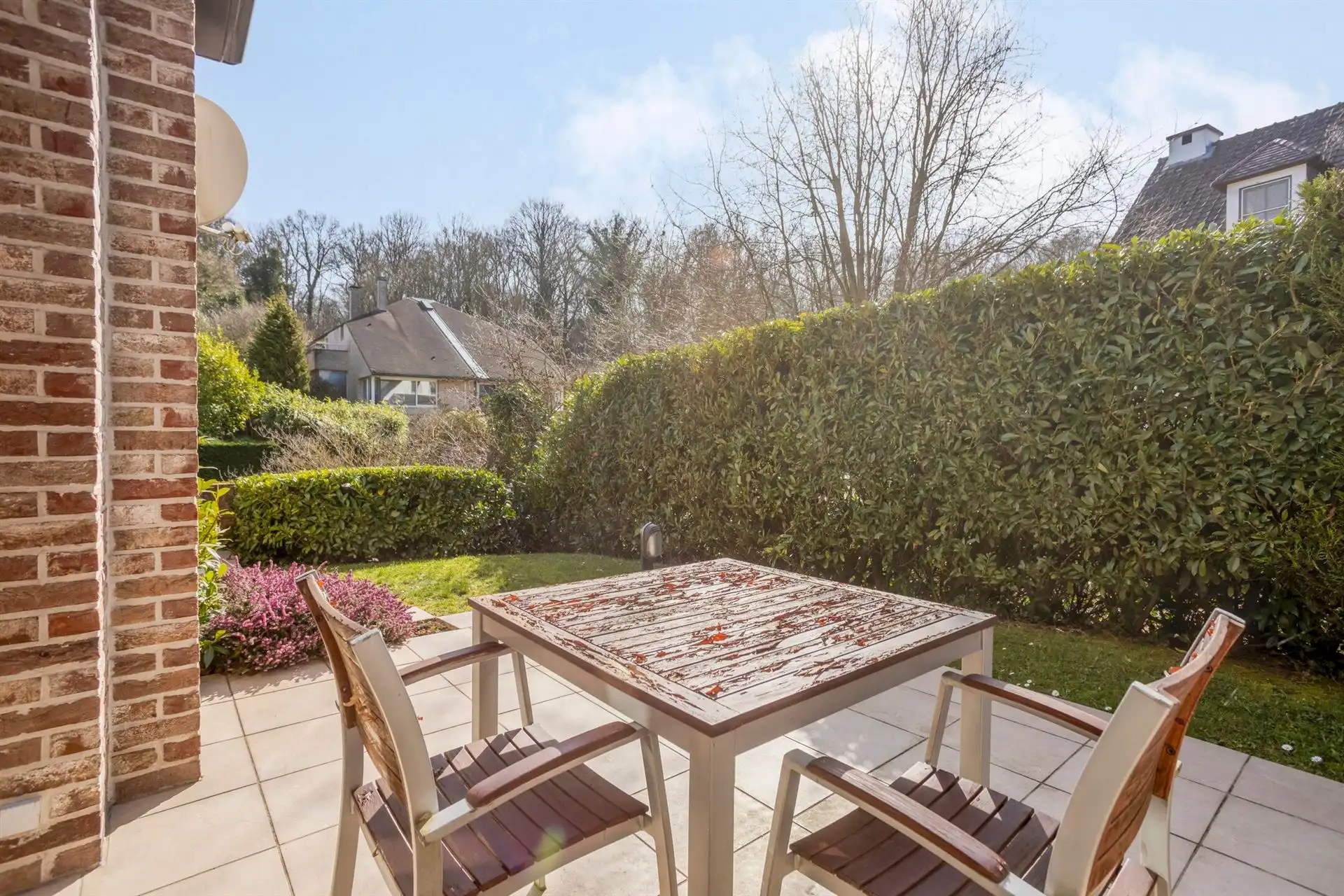 Prachtige en ruime villa in Arboretum wijk foto 11