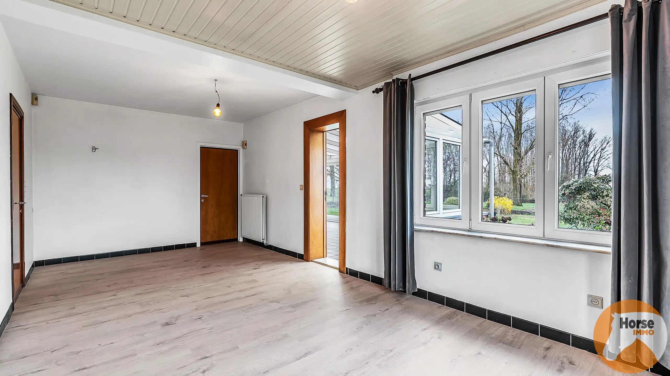 GOOIK - Woning met schuur en weide op adembenemende locatie foto 4