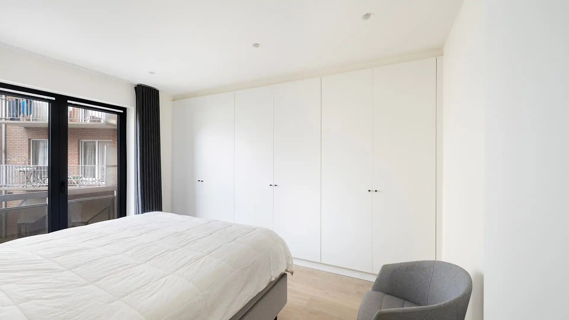 Gerenoveerd appartement met 3 slaapkamers en zijdelings zeezicht te Knokke foto 13