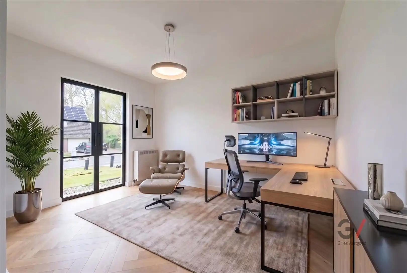 Woning met veel potentieel en karakter foto 9
