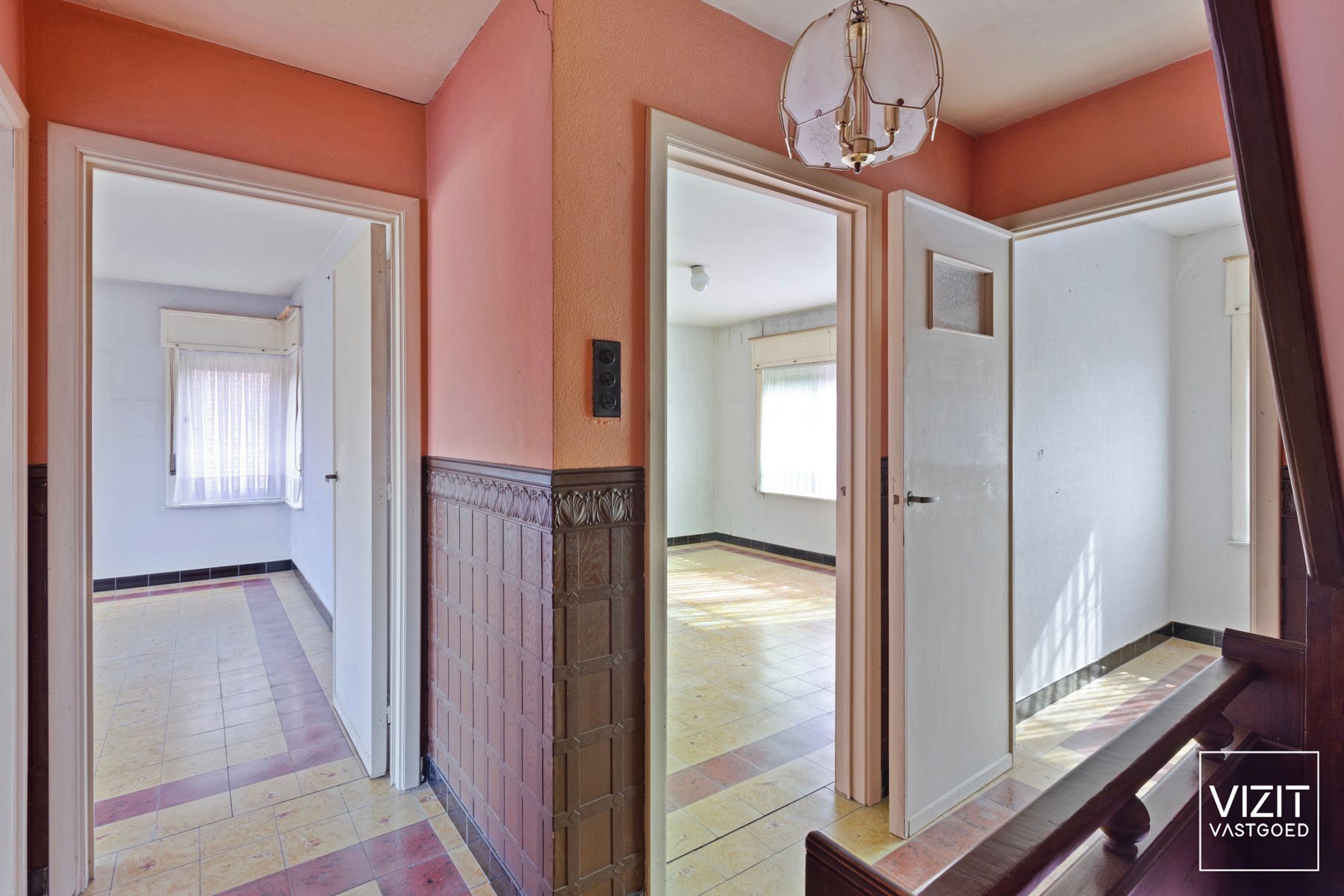 Te renoveren woning met potentieel in Denderhoutem foto 13