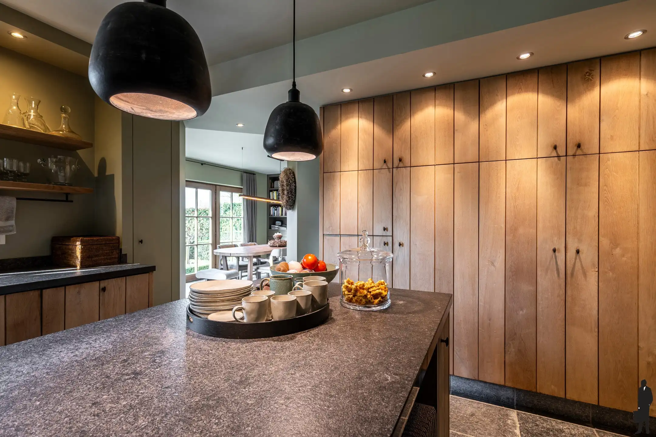 Rustig gelegen villa met 5 slaapkamers, sauna en bijgebouw foto 15