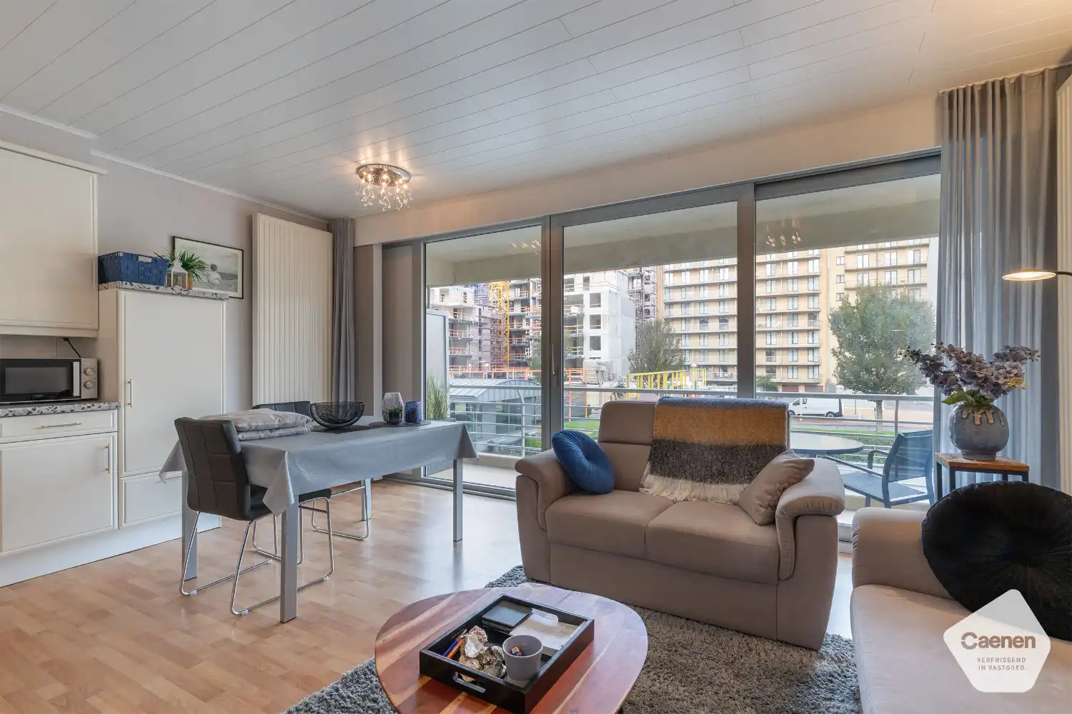 Super verzorgd appartement met 1 binnenslaapkamer en open zicht foto 2