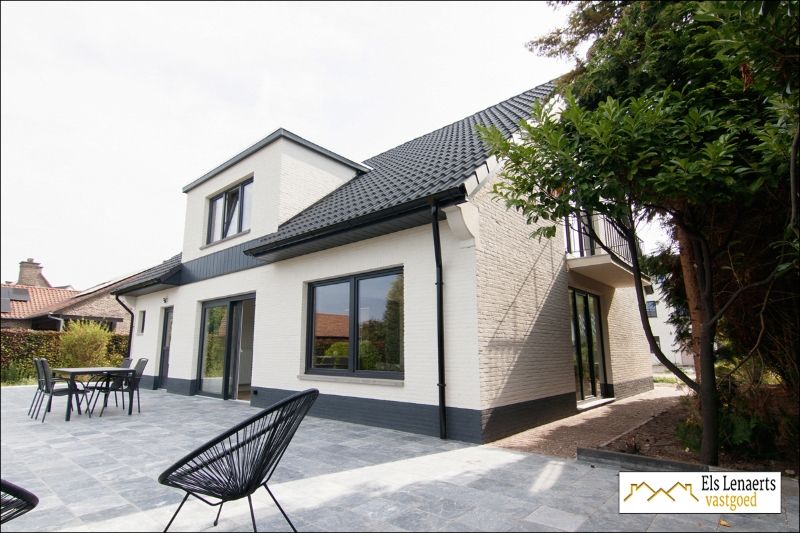 Prachtig gerenoveerde woning op topligging! foto 36