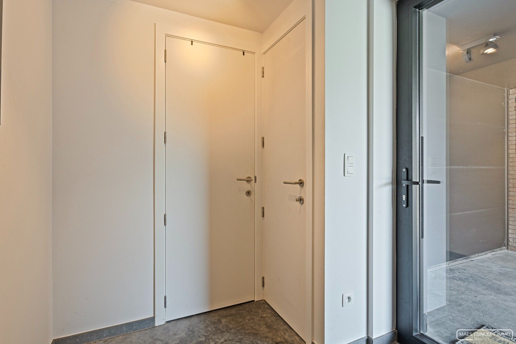 Architecturale alleenstaande woning in Anzegem centrum foto 4