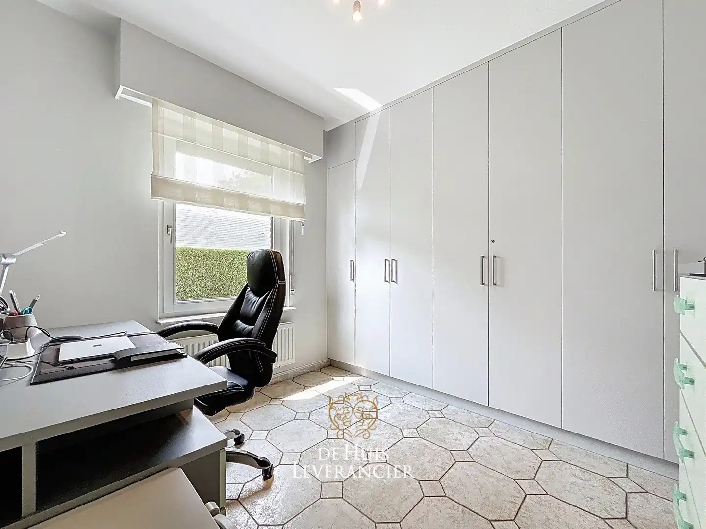 Instapklare vrijstaande woning op top-locatie ! foto 17