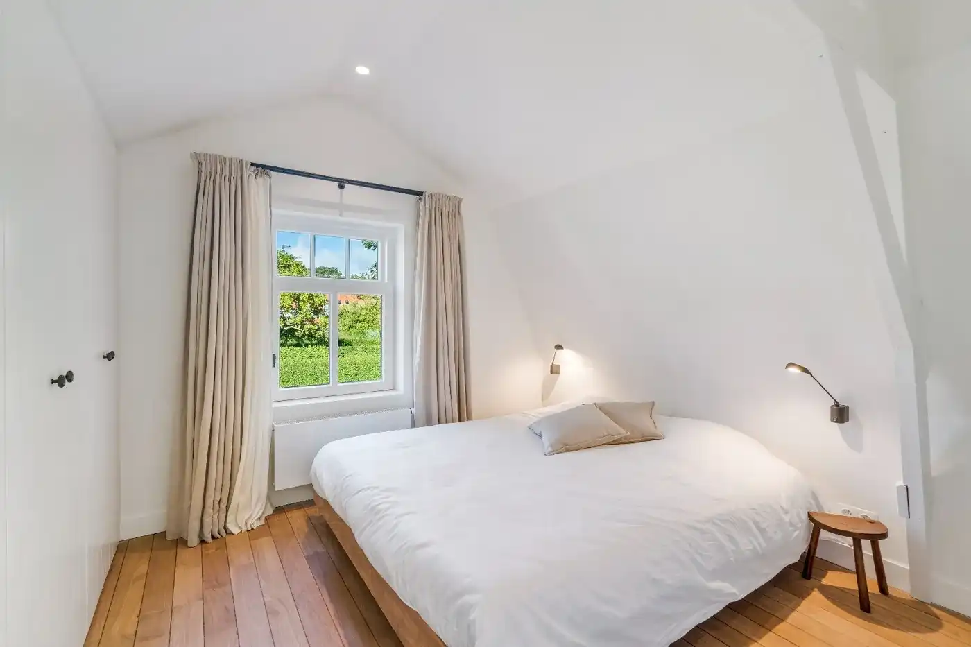 Prachtig vernieuwde landelijke woning in Retranchement  foto 10
