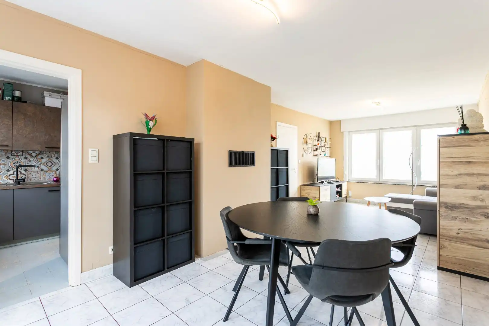 Instapklare woning met 3 slpk, tuin en garage te Lembeek foto 8