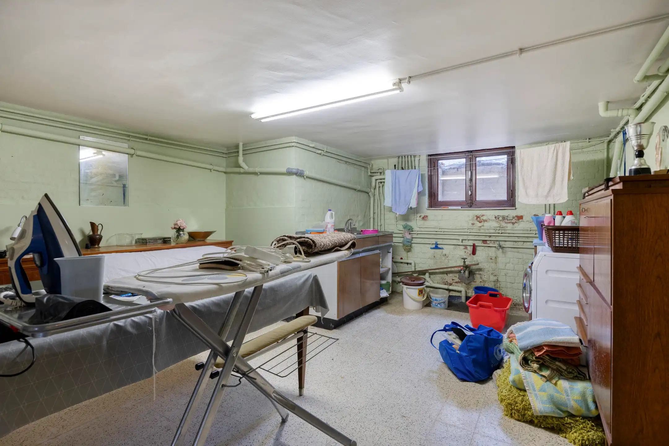 Ruime woning met 4 slaapkamers & bureau op 23are te Holsbeek foto 22