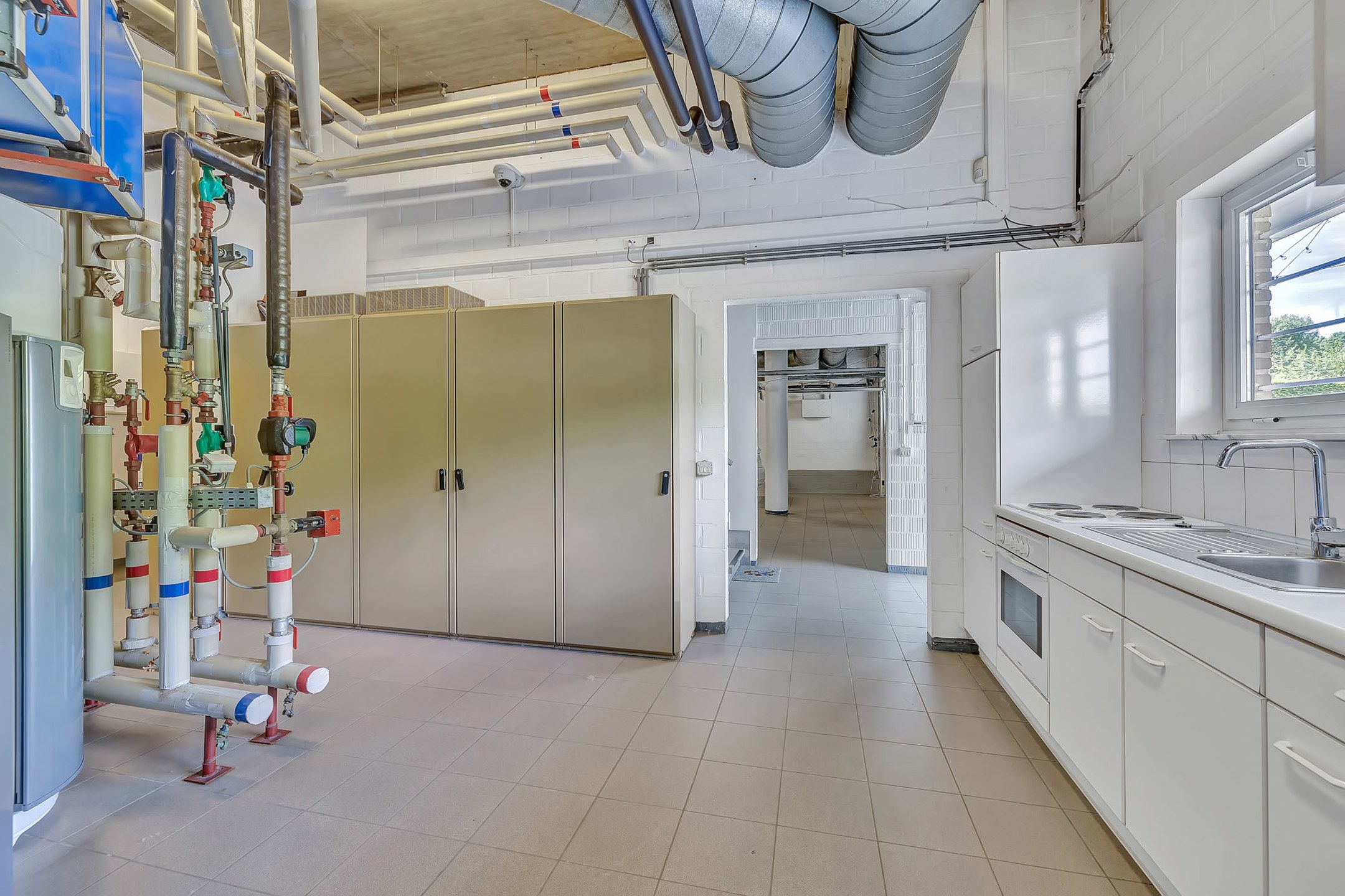 Unieke villa met zwembad, op riant perceel van 53 a 28 ca foto 26