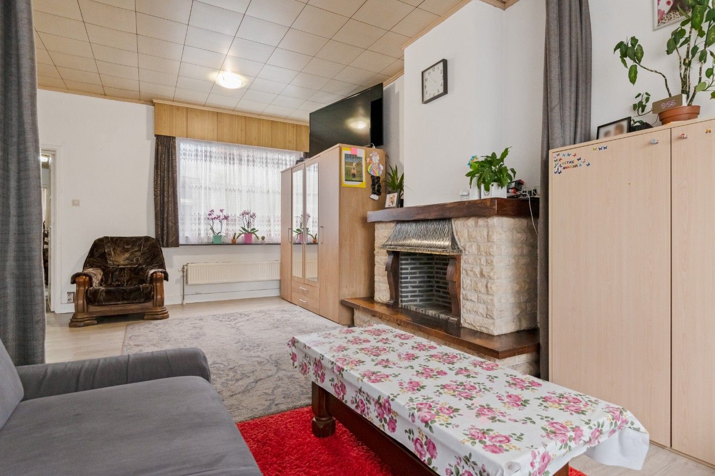 Te renoveren woning met 3 slpk. en tuin foto 7