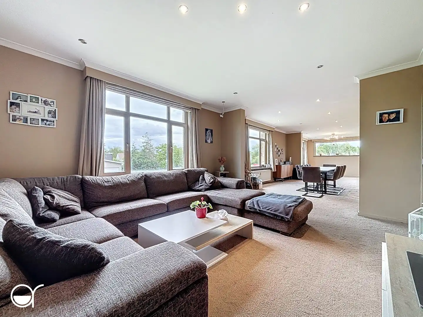 Meergezinswoning met 2 appartementen en kantoorruimte foto 13