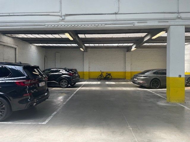 Autostaanplaats in Mechelen foto 2