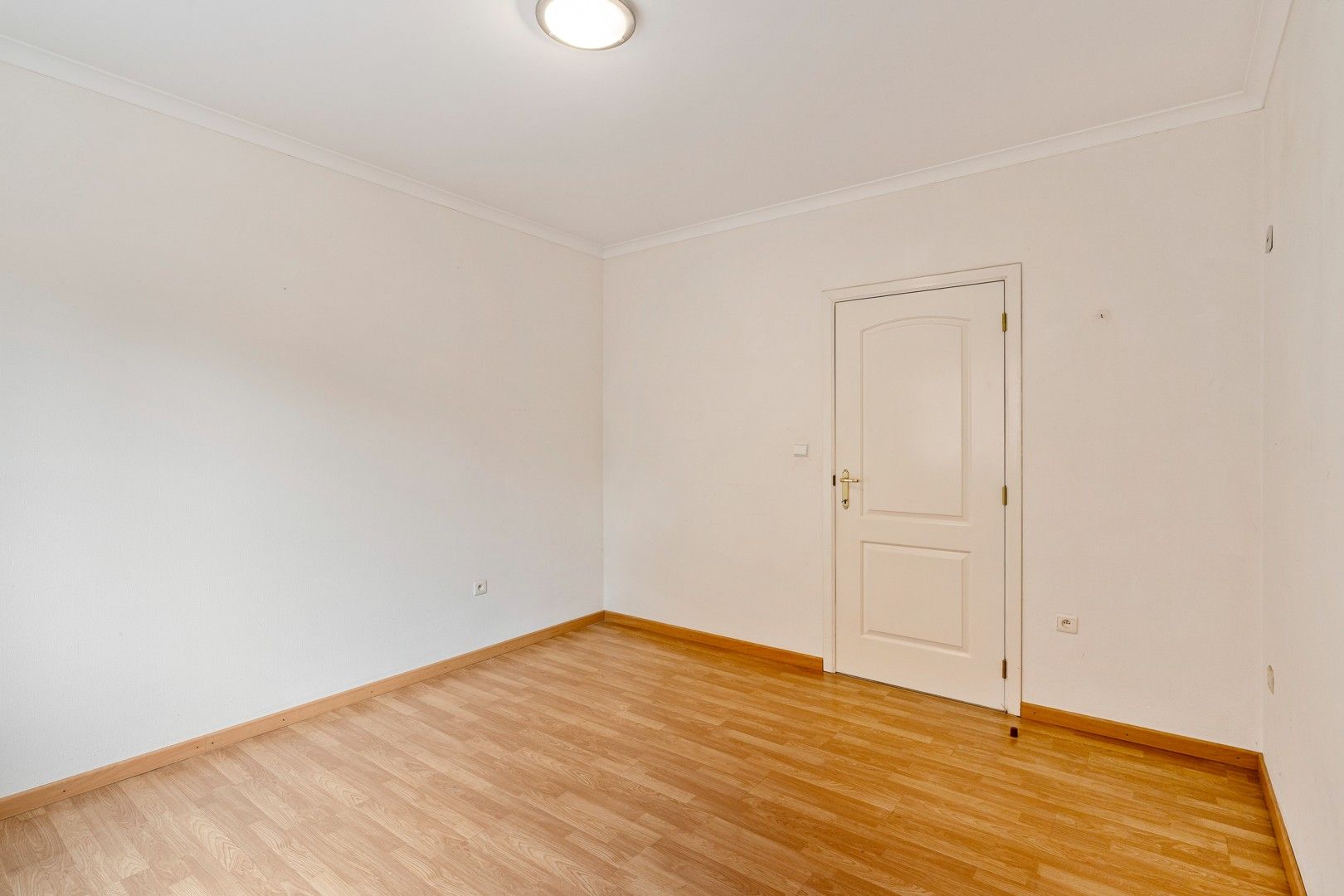 🏡 Te koop: charmante gelijkvloerse woning met topligging in hartje Houthalen – geen renovatieplicht! foto 14