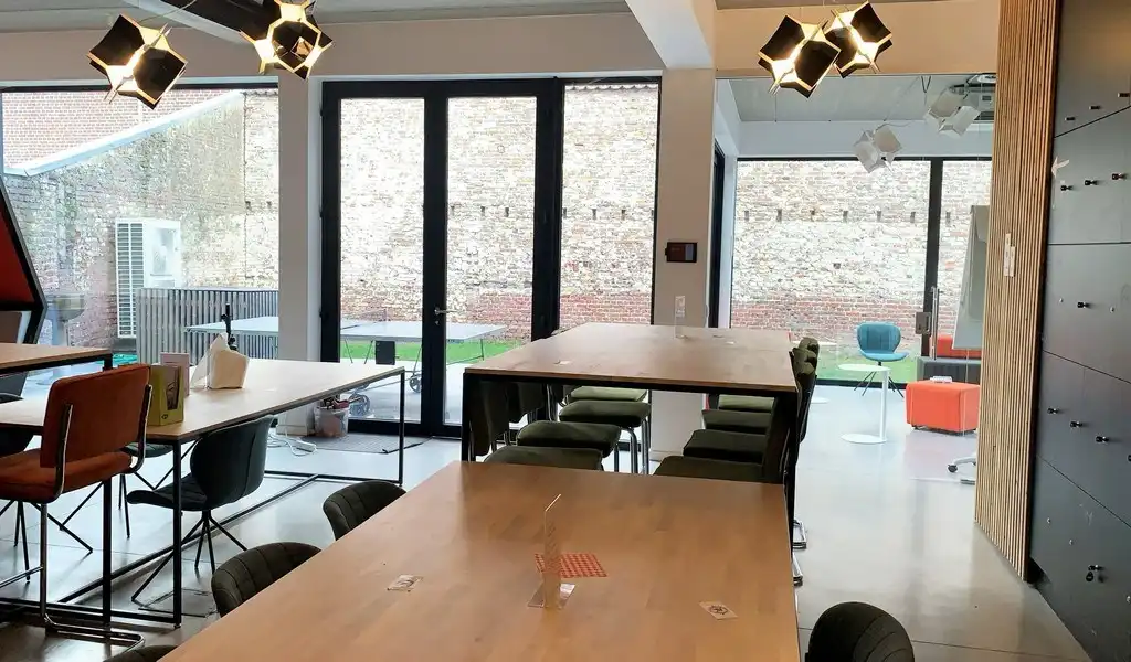 Instapklaar en gemeubeld kantoor te huur nabij Gent-Dampoort foto 7