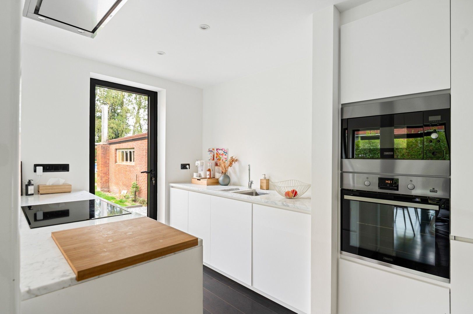 Moderne instapklare woning, perceel van 1102m² op topligging foto 7