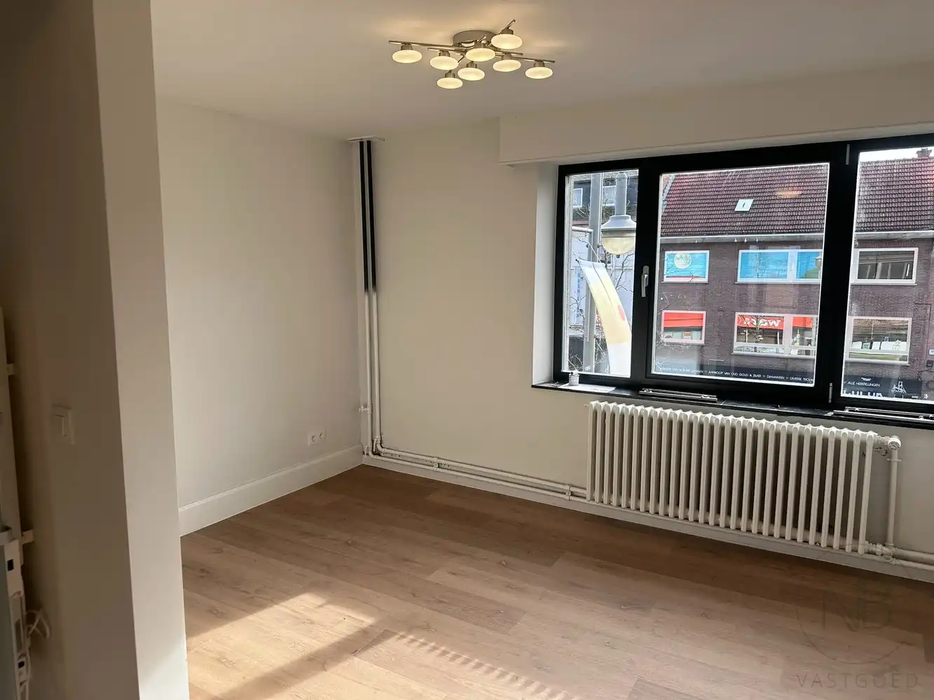 Modern appartement met 1 slaapkamer foto 8