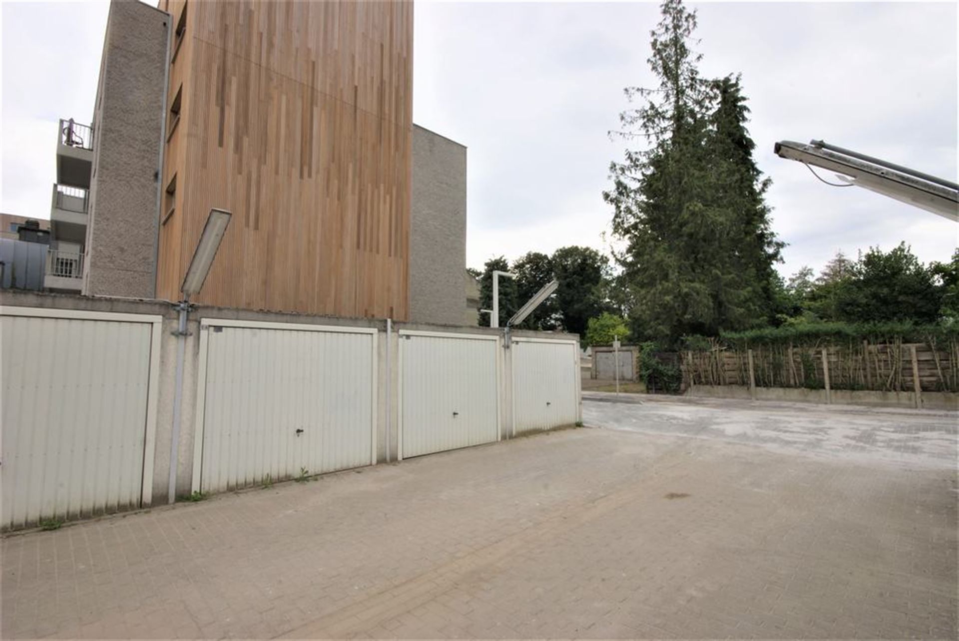 Garagebox - binnen - gesloten foto 4