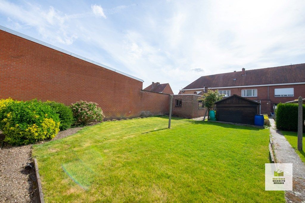 Ruime en centraal gelegen woning met 3 slaapkamers en tuin foto 11