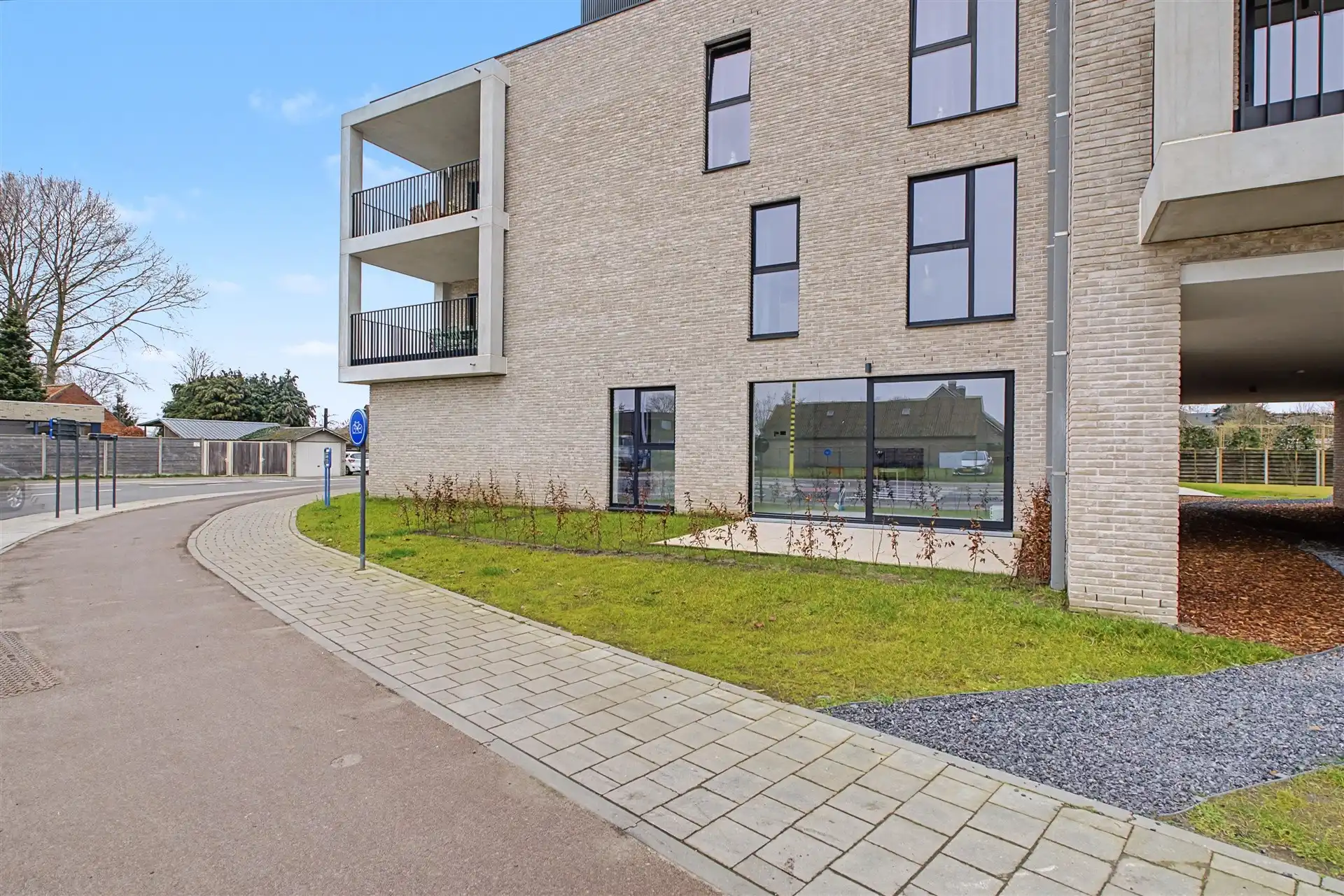 Gelijkvloers 2 slaapkamer appartement foto 14