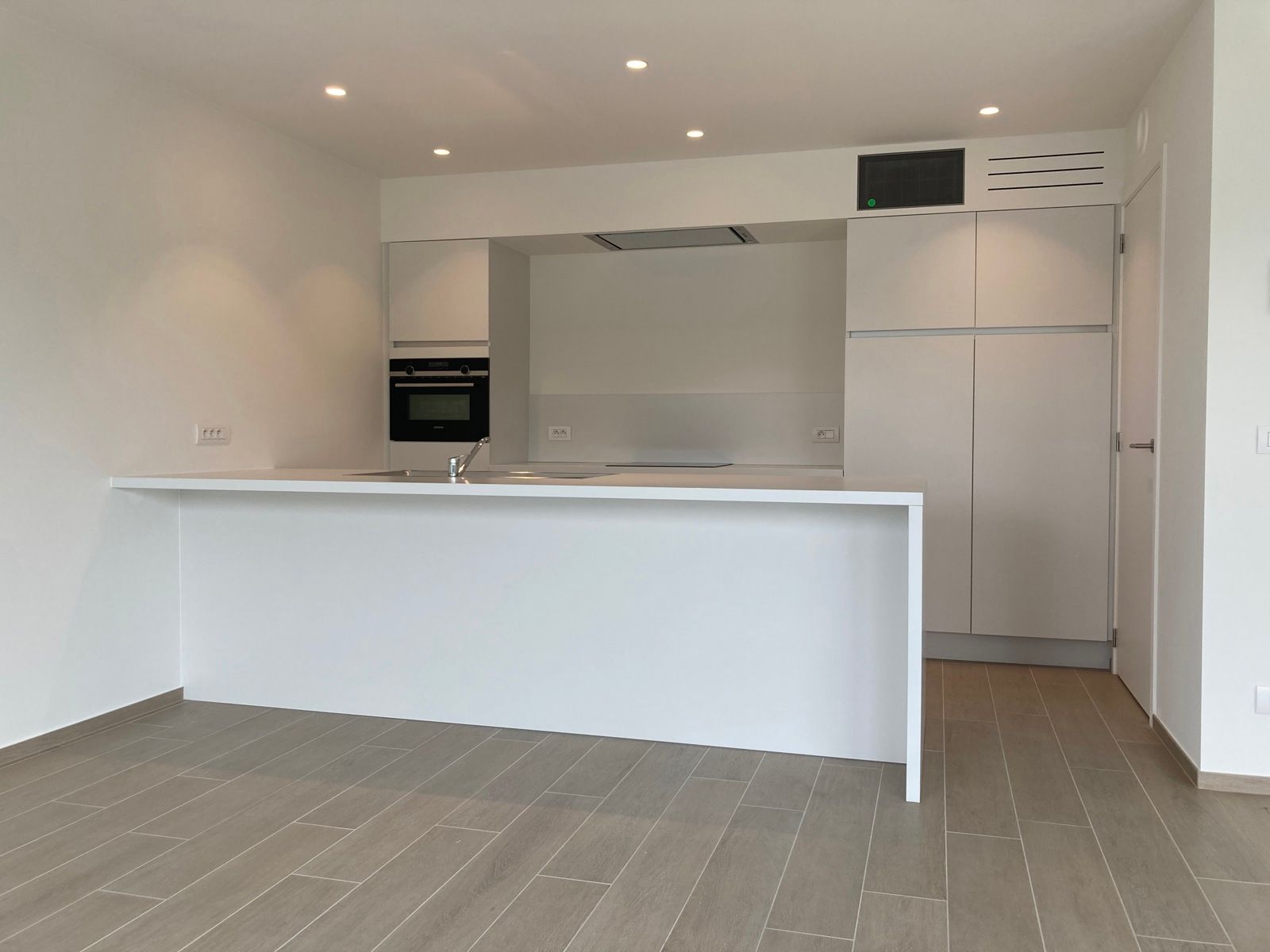Luxe appartement met 3 slaapkamers! foto 4