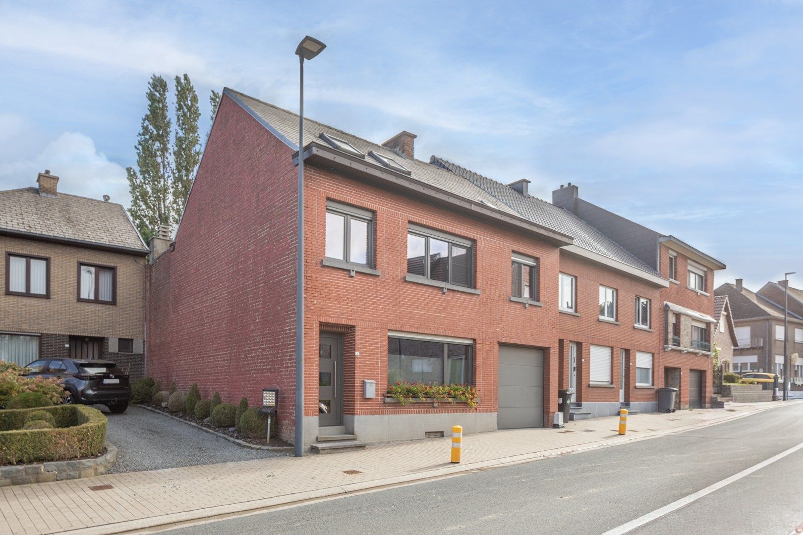 Ruime gesloten gezinswoning met tuin  foto 29