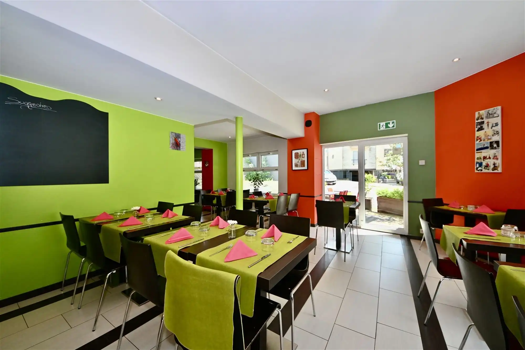 Handelspand met restaurant en appartement foto 6