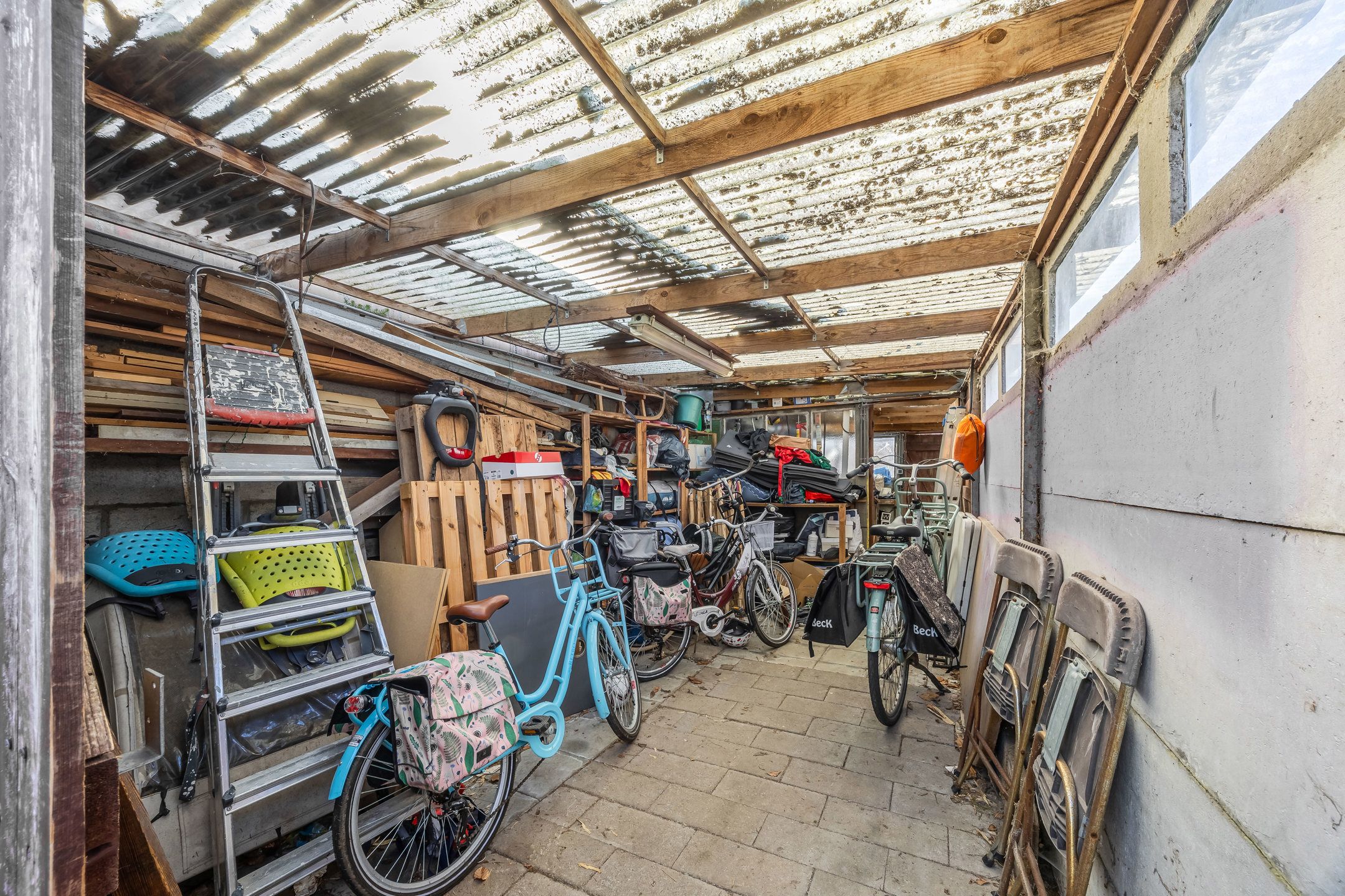 goed gelegen woning met 2 slaapkamers en tuin foto 15