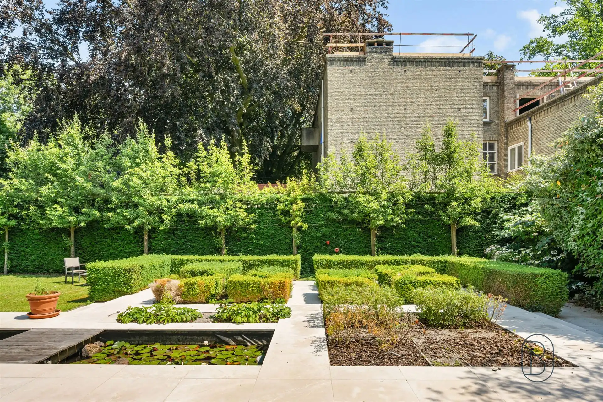 Charmante herenwoning met 5 slk en prachtige stadstuin foto 3